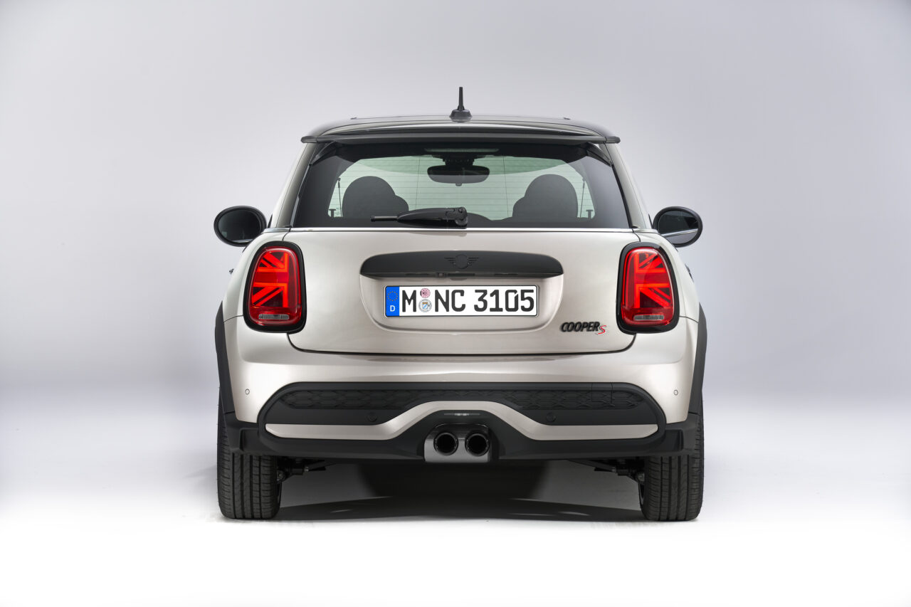 Das Original – immer wieder neu: MINI 3- Türer, MINI 5-Türer und MINI Cabrio  – AutoFrey